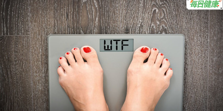 體重驟降「水啦」？看懂4個「自我檢查表」到底是減肥成功？還是「脫水」？