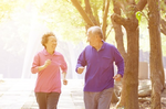 年長者跑步會傷膝蓋？專家打臉：不想死就要跑，每天1小時就夠｜每日健康 Health