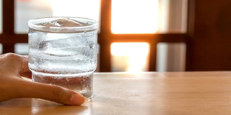真的是體質問題？歐美人、日本人生理期也照喝冰水，為何都不會體虛？