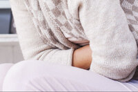 常手抖、心悸、失眠等症狀要注意！婦長期腹瀉檢查竟是甲狀腺異常！
