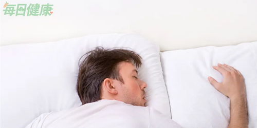 為何人類需要睡覺「不睡恐會死」？　科學家終於給答案：大腦重置至「臨界性」狀態