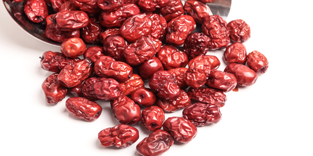 世界第一保健聖品「紅棗」：降血壓、助排便、抗癌症！每天這樣吃棗，中風風險降21%！