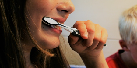 靠刷牙並不能100%預防蛀牙！學會5種預防、治療蛀牙的秘方，維護口腔健康。