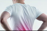 明明拉傷腰隔天卻胸痛？坐骨神經痛是腰痛害的？醫師：筋膜轉移痛才是根源