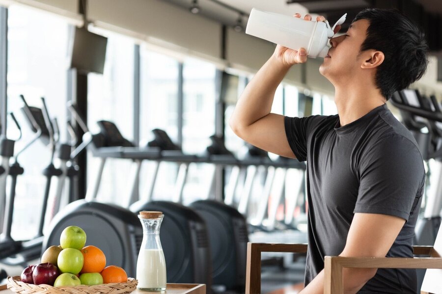 運動後該吃多少蛋白質？ 生酮、減醣、高蛋白 想練大肌肉該用哪種「飲食法」？
