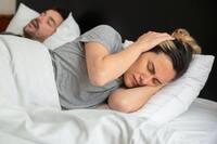 睡眠呼吸中止症注意！　最新研究：睡覺時呼吸暫停竟有可能與癌症有關？