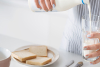 保久乳營養價值不如鮮乳？專家澄清：除「1營養」較少一樣能補充鈣質和蛋白質