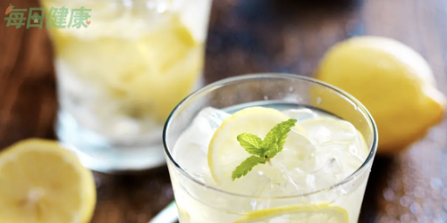 每天一杯檸檬水可提昇免疫力　但如果身體有這些症狀喝下去恐加速惡化