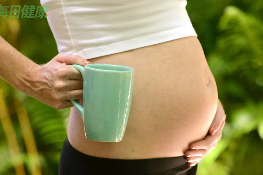 中醫助孕4方法曝光！穴位按摩提高懷孕機率　營養師：這食材補氣血、增加受孕機會