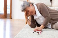 「小中風」是大中風前兆！醫師提醒：別忽視大腦發出的警鐘