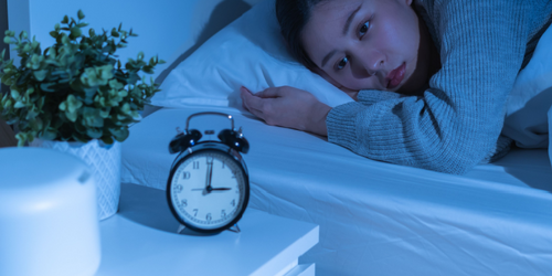 AI時代焦慮失眠潮來襲！ Z世代靠「晚安膠囊」重拾安穩好眠