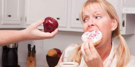 「高血糖」造成的動脈破壞不可逆！12種讓人體「自然降低血糖」的食物千萬要吃！