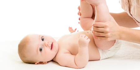 1 ～ 1歲半的嬰兒應該怎麼發育才完整？詳細說明1 歲小孩的本領