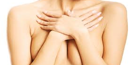 女人的荷爾蒙與乳房關係十分密切，1 2 個影響胸部成長的壞習慣，妳中了幾項？