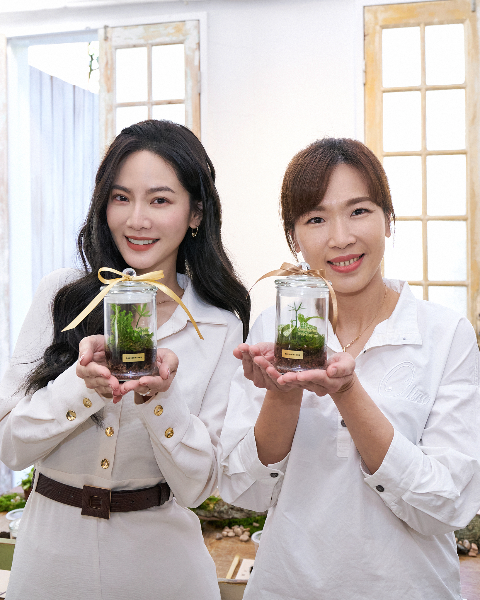 拈花惹草有成的曾之喬,創立自己的綠色品牌「綠咖生活概念店」。