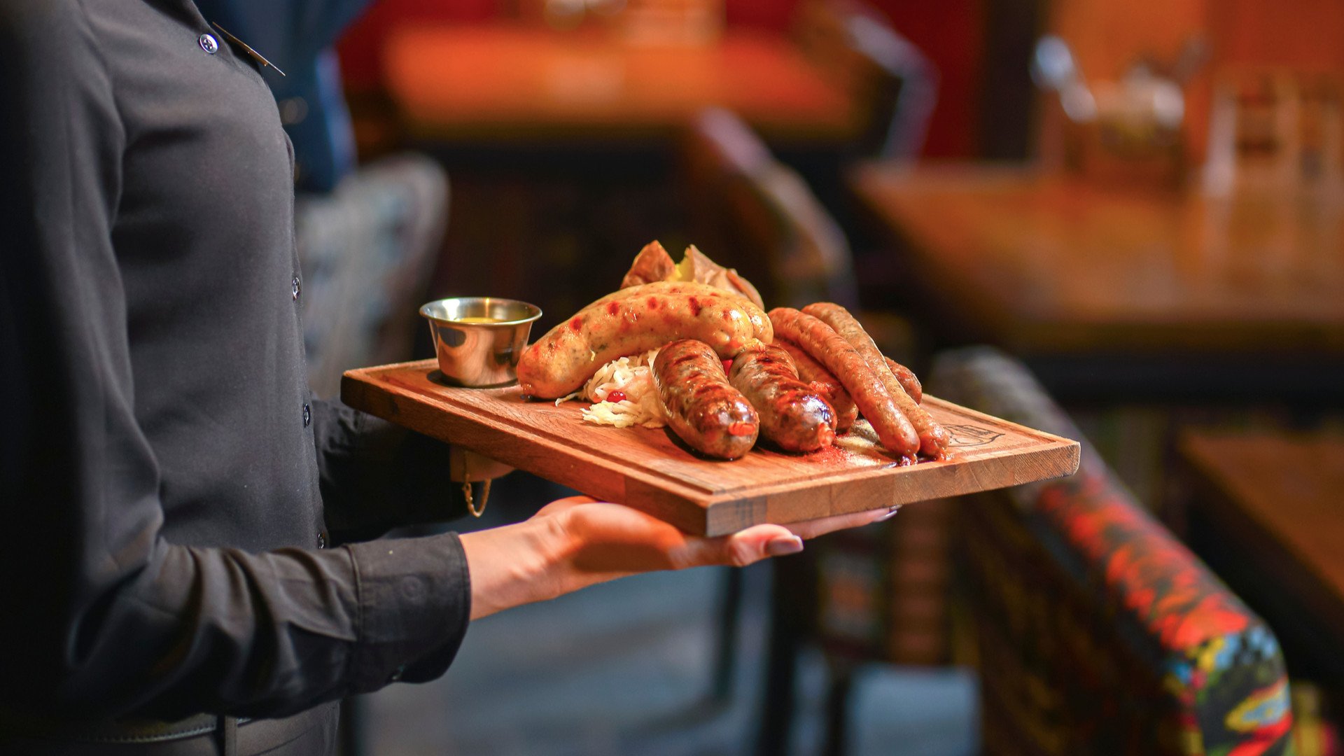 加工肉品少碰為妙？ 「亞硝酸鹽」劑量才是關鍵！ 毒理學專家：適量吃致癌風險低