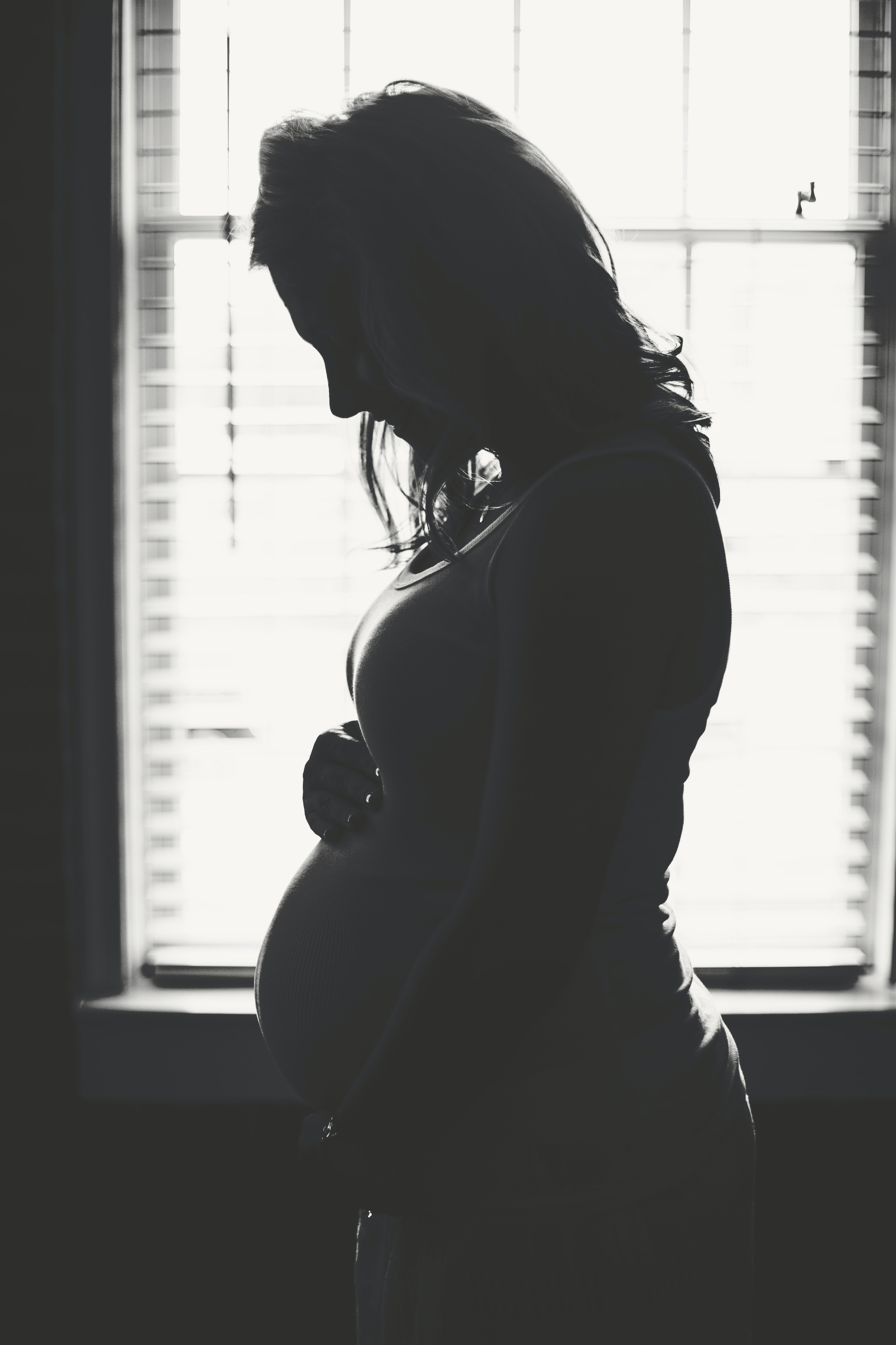產後抑鬱的原因找到了？　最新研究：40%女性懷孕或產後對自己身材感到自卑